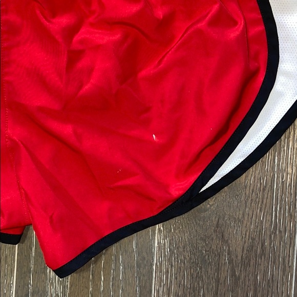 Nike athletic shorts - Picture 5 of 5